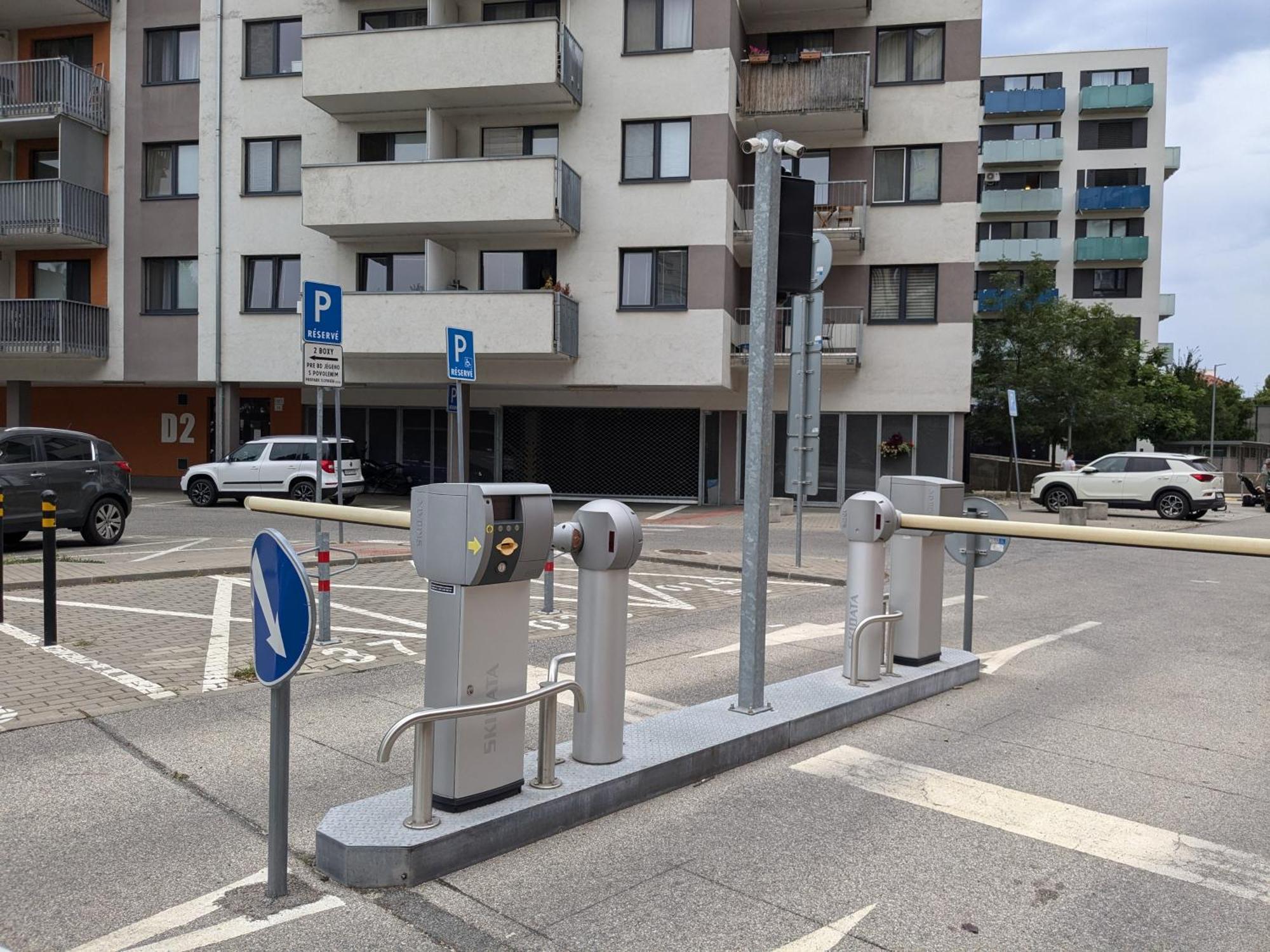 Apartman Bratislava City & Parking 外观 照片